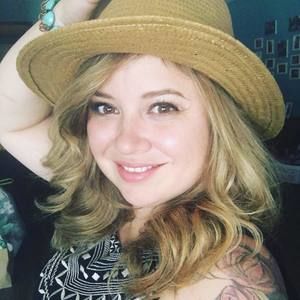 Meet your Posher, Candace